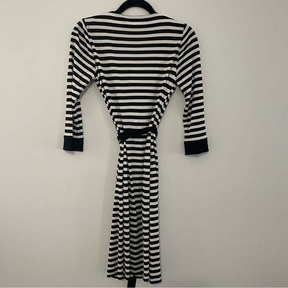 NWT DVF Diane Von Furstenberg Julian Two wrap dress black and white stri… - Picture 5 of 10